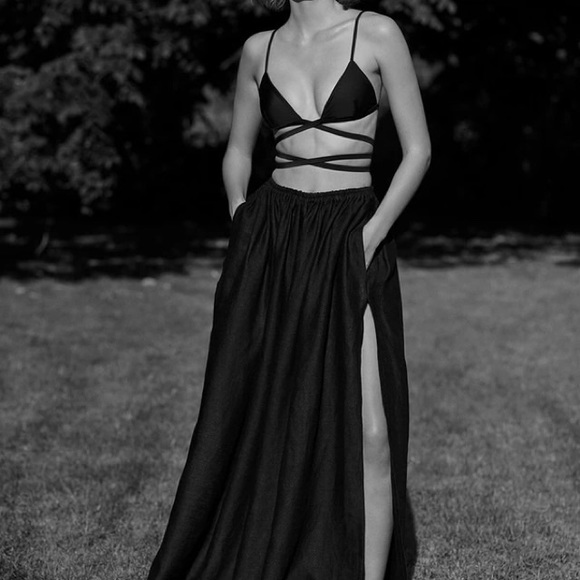 Matteau Black Wrap Triangle Bikini Top Sz. 1 - Picture 14 of 16